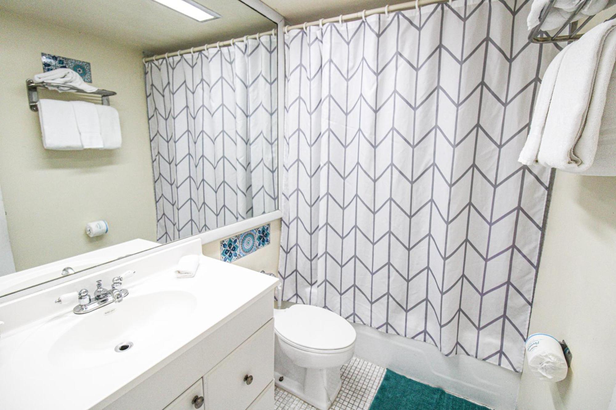 Castle 1733 Ocean View Studio With Direct Beach Access, Pool, Tennis & Free Parking Miami Beach Bagian luar foto
