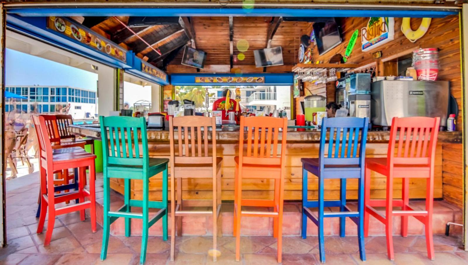 Castle 1733 Ocean View Studio With Direct Beach Access, Pool, Tennis & Free Parking Miami Beach Bagian luar foto