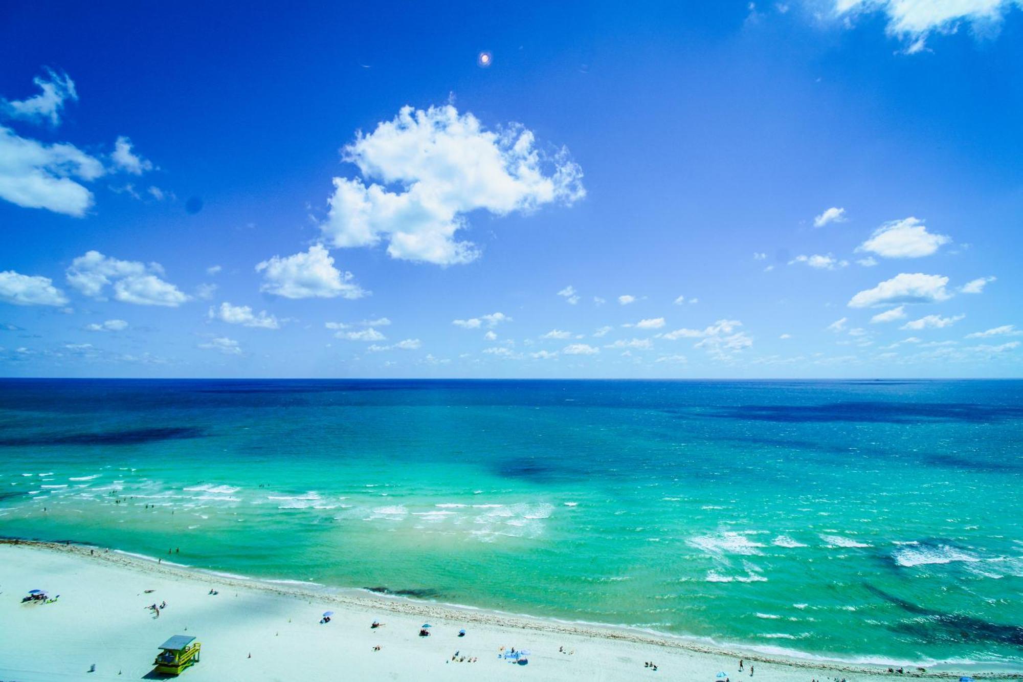 Castle 1733 Ocean View Studio With Direct Beach Access, Pool, Tennis & Free Parking Miami Beach Bagian luar foto
